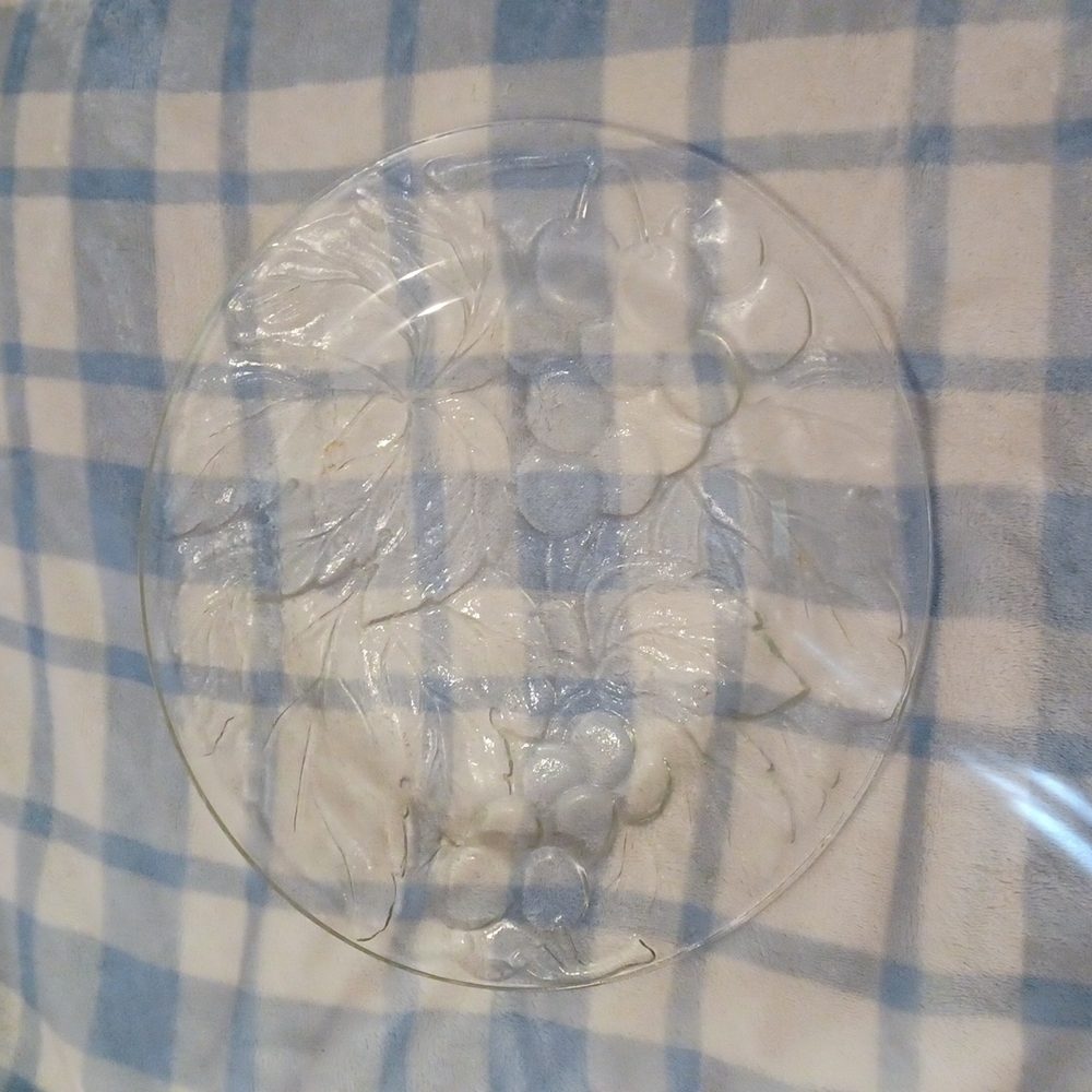 Clear Glass Grapes & Leaves Embossed 13" Platter Vintage KIG MALAYSIA